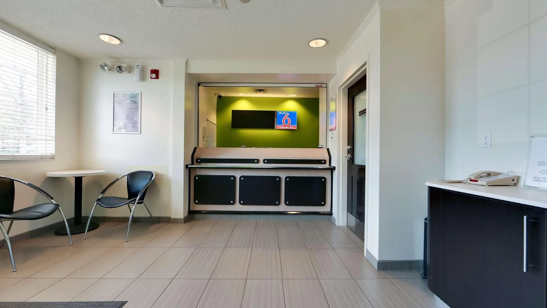 Studio 6 Toronto - Mississauga With Kitchenettes Canada